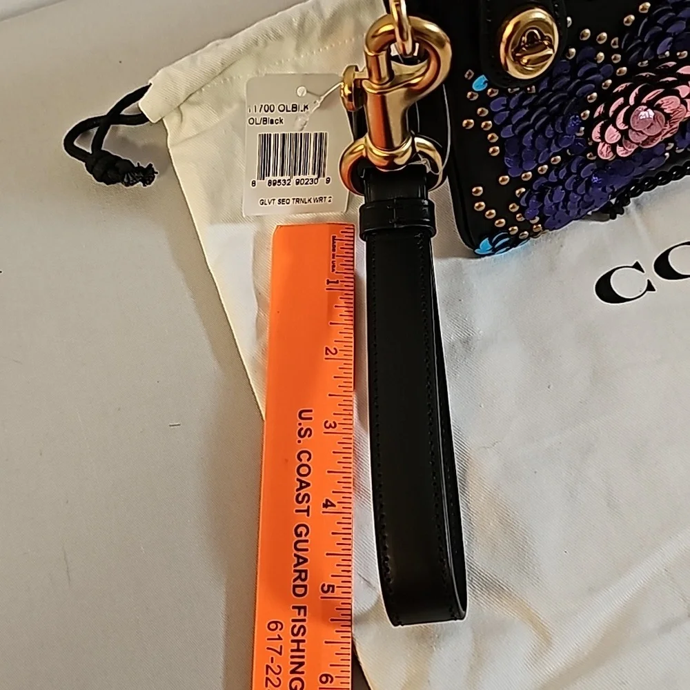 NEW COACH & Rodarte 11702 Turnlock Wristlet 30 Glovetanned Leather with Sequins - Picture 8 of 8